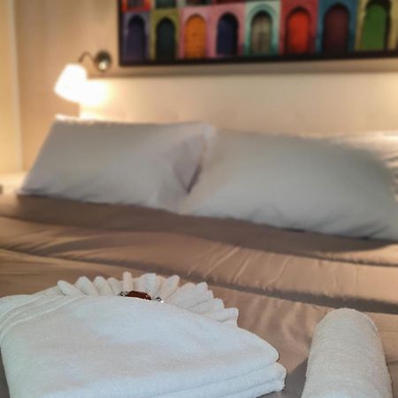 4Rooms Guest House Free Wi-Fi Salerno Exterior foto