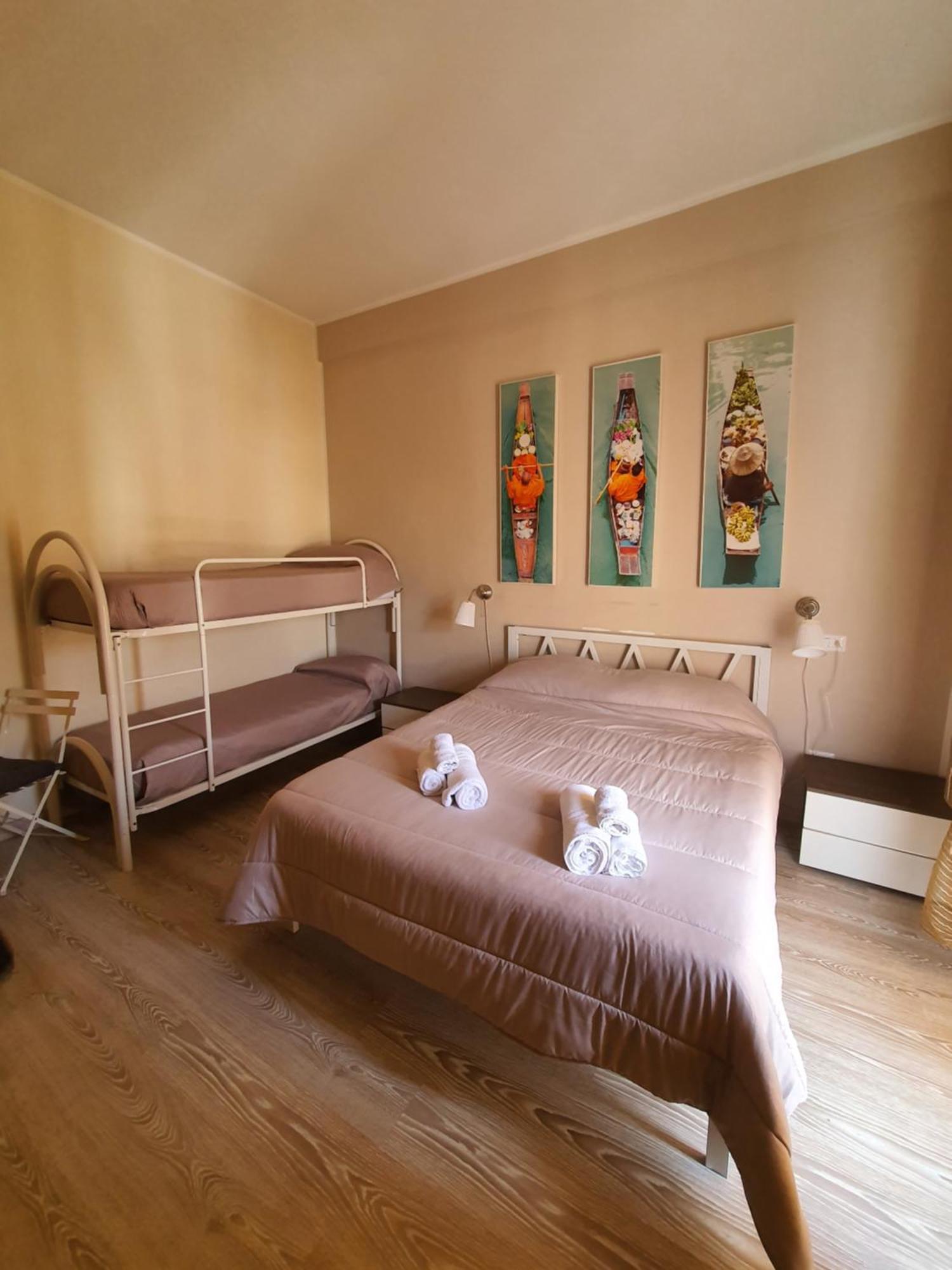 4Rooms Guest House Free Wi-Fi Salerno Exterior foto