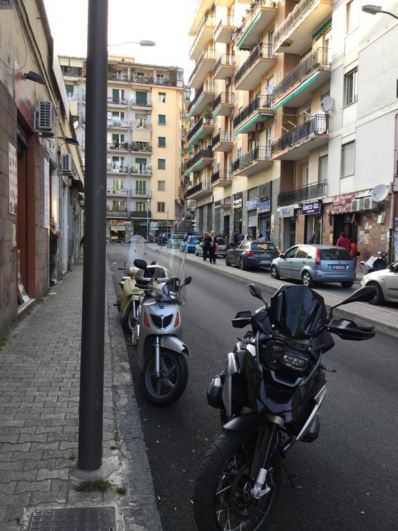 4Rooms Guest House Free Wi-Fi Salerno Exterior foto